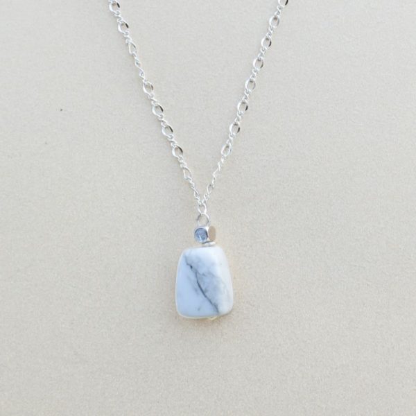 Layered Lovelies 19" Silver Howlite Pendant Necklace 3